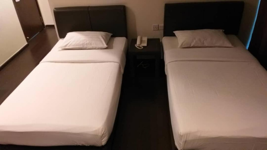 Bedroom 2, Manja Hotel, Kota Kinabalu