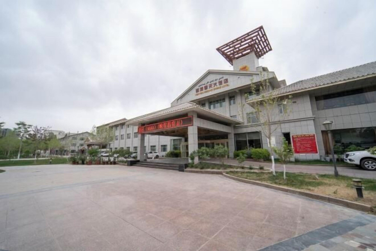 Exterior & Views 2, Western Regions Spring Hotel, Aksu