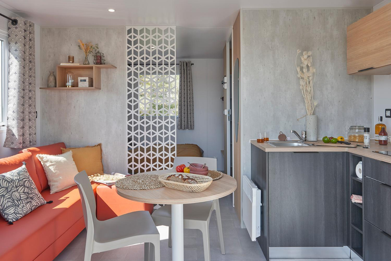 Dining Room 2