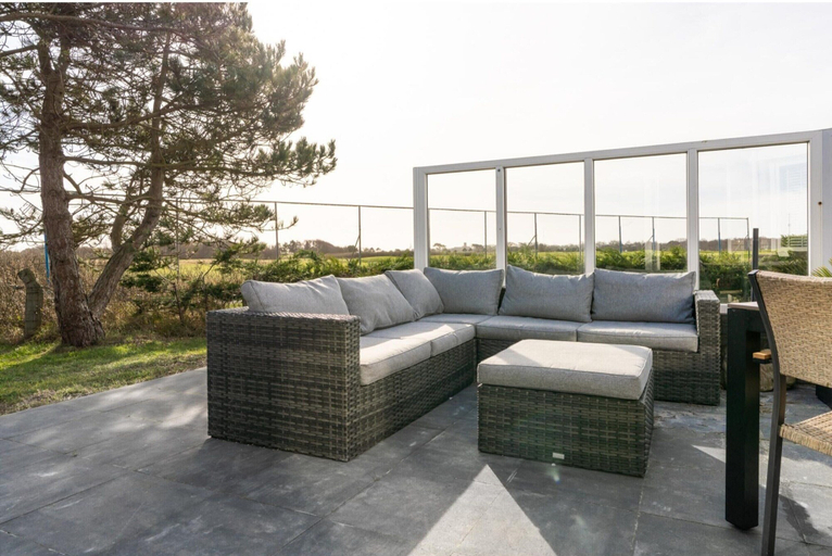 Others 5, Holiday Home in Ameland by Golf Course, Ameland