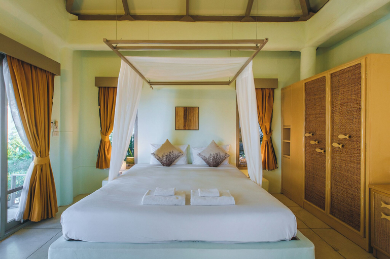 Bedroom 24