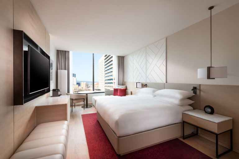 Bedroom 3, Adelaide Marriott Hotel, Adelaide