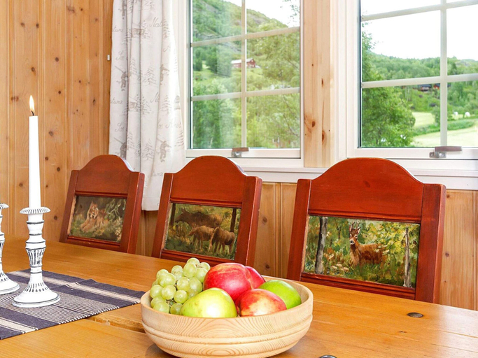 Dining 5, 7 Person Holiday Home in Hemsedal, Hemsedal