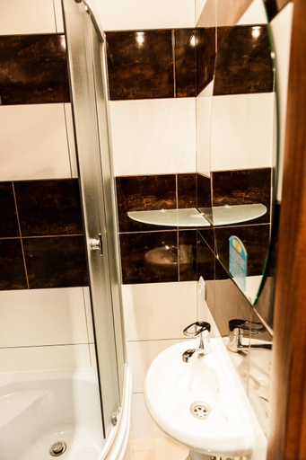 Bathroom 3, Minihotel Freedom, L'vivs'ka