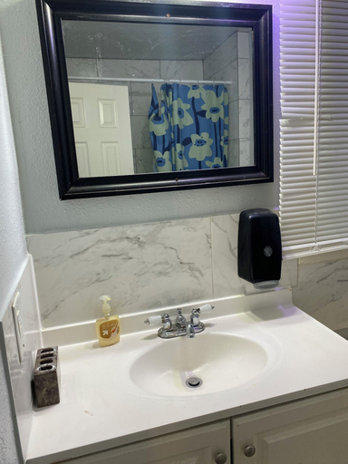 Bathroom 4, The Layover, Houston