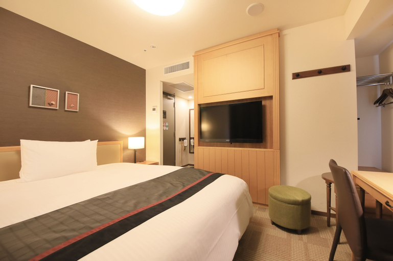 Bedroom 18