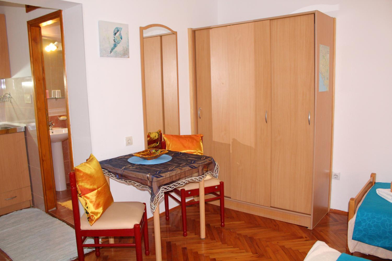 Bedroom 2, Guest House Tomanovic