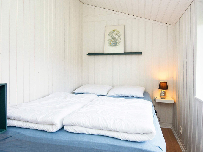Room 2, 4 Star Holiday Home in Grenaa, Norddjurs