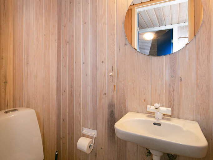 Bathroom 3, Holiday Home in Laeso With Pool, Læsø
