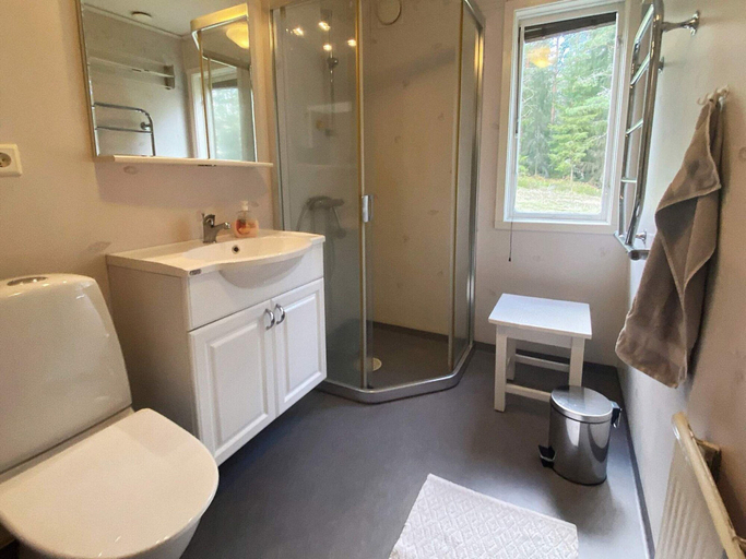 Bathroom 2, 4 Star Holiday Home in Gislaved, Gislaved