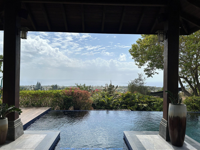 Pool, Breezin Villa in Deans