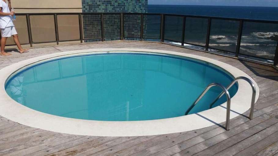 Swimming pool, Pier Sul Apart Service, Salvador