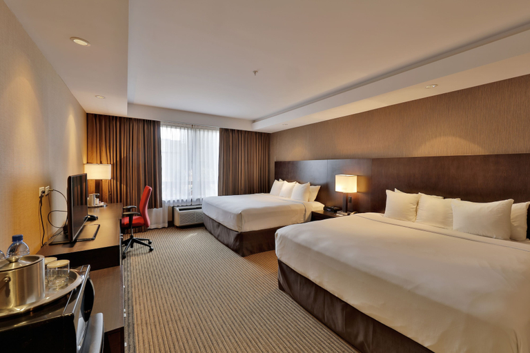Bedroom 4, Edmonton Hotel and Convention Centre, Division No. 11