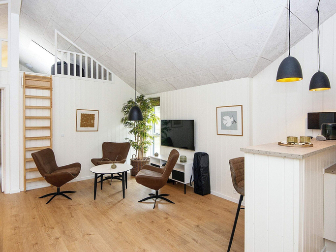 Interior 1, 5 Star Holiday Home in Romo, Tønder