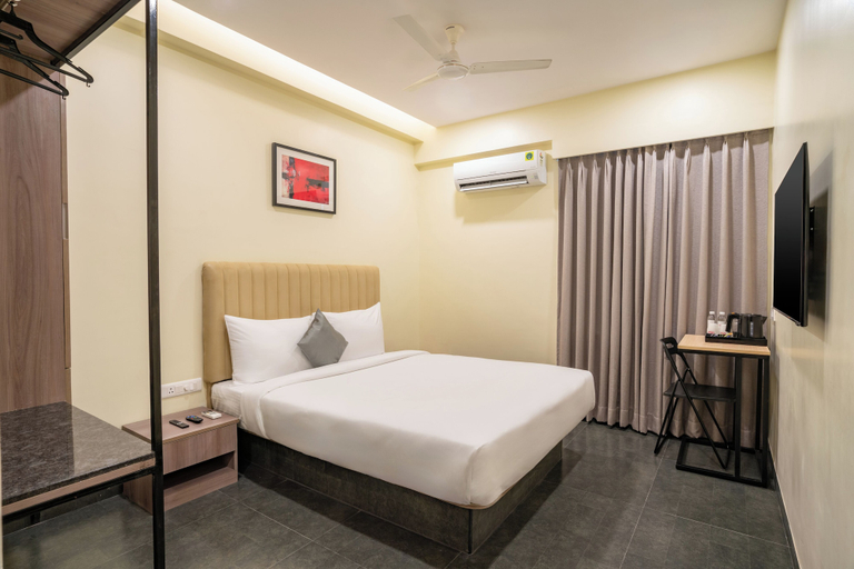 Others 3, Stae Hotels, Hyderabad
