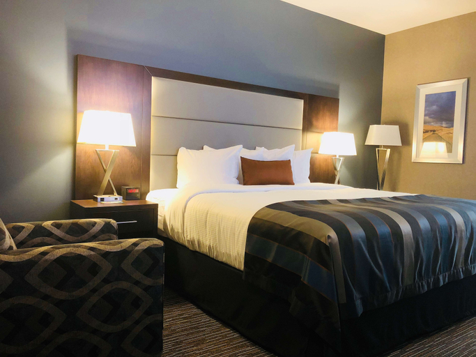 Bedroom 3, Wingate by Wyndham Kamloops, Thompson-Nicola