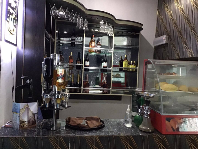 Food & Drinks 4, Ugwis Hotel and Suites, Calabar