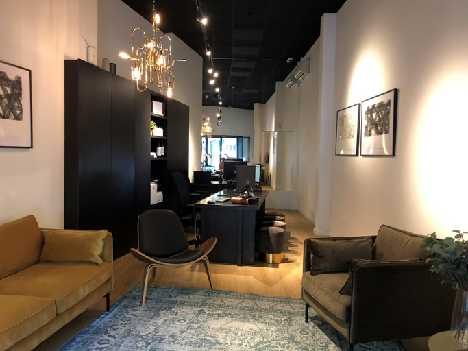 Public Area 3, Vale Suites , Barcelona