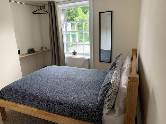 Bedroom 2, Prince Of Wales Rooms, Denbighshire