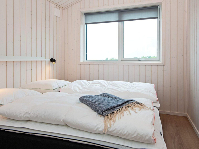 Room 4, 8 Person Holiday Home in Glesborg, Norddjurs