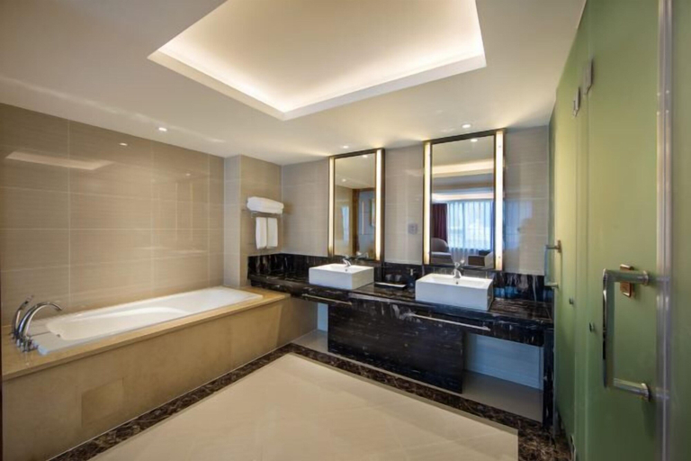 Bathroom 4, Huacai Hotel, Nanping