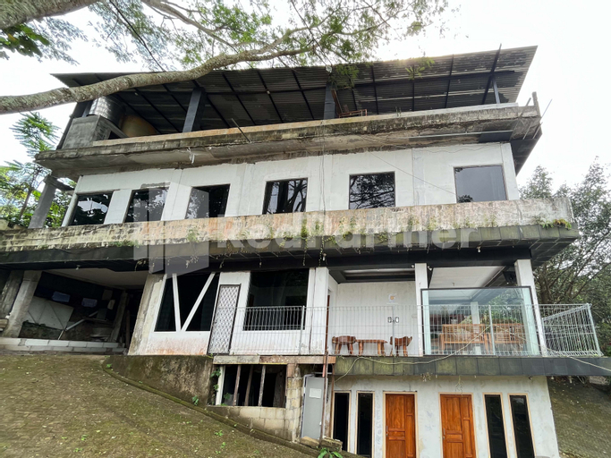 Exterior & Views 2, Villa A2 Trawas RedPartner, Mojokerto