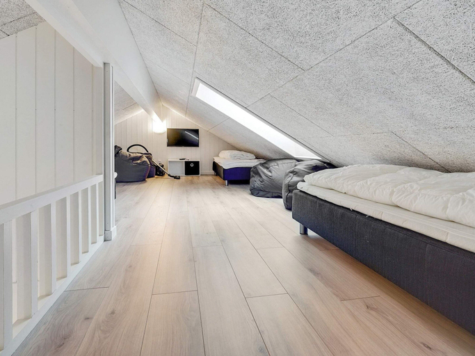 Bedroom 2, 5 Star Holiday Home in Vaeggerlose, Guldborgsund