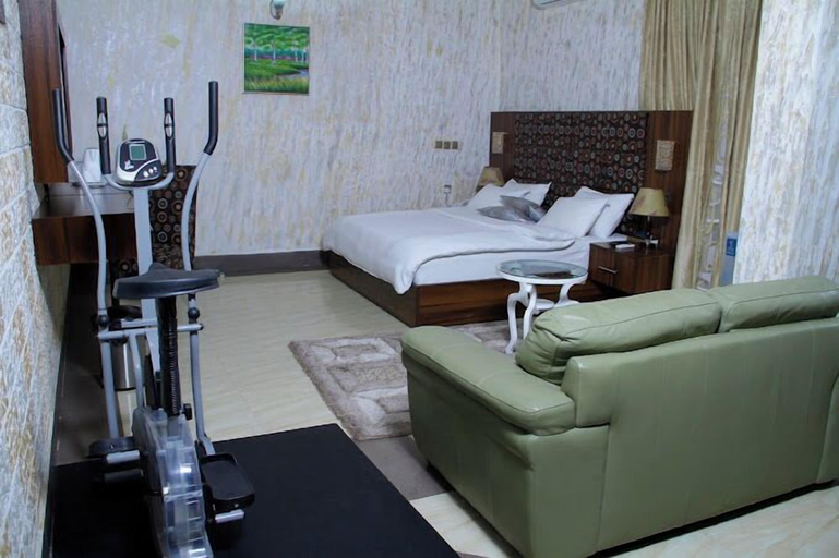Bedroom 3, Ugwis Hotel and Suites, Calabar