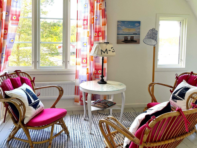 Dining, 4 Star Holiday Home in Uddevalla, Uddevalla