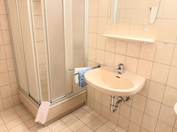 Others 2, Apartment With a Feel -good Character in Radstadt, Sankt Johann im Pongau
