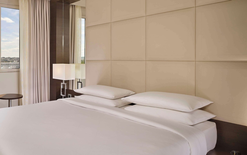 Bedroom 26