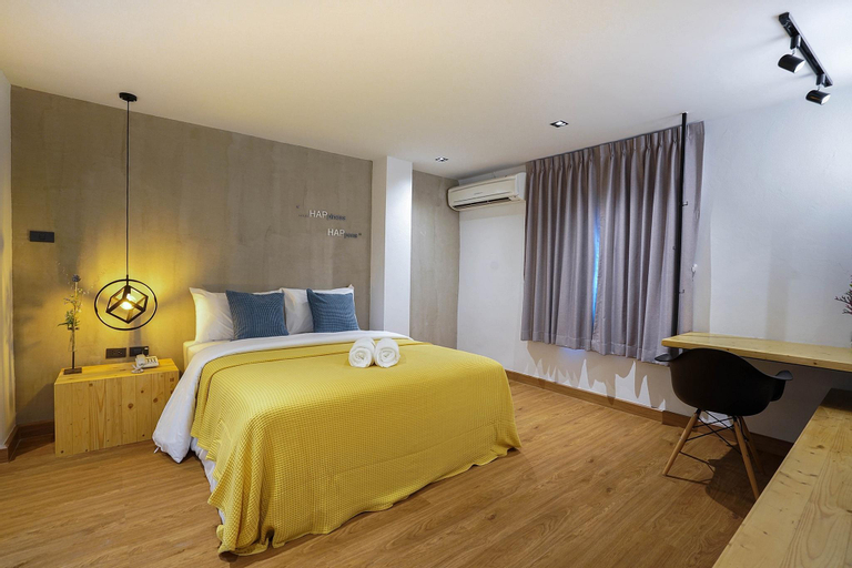 Bedroom 18