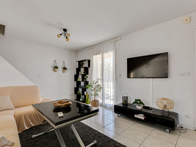 Living area, Villa Escape Near Etang de Thau, Hérault
