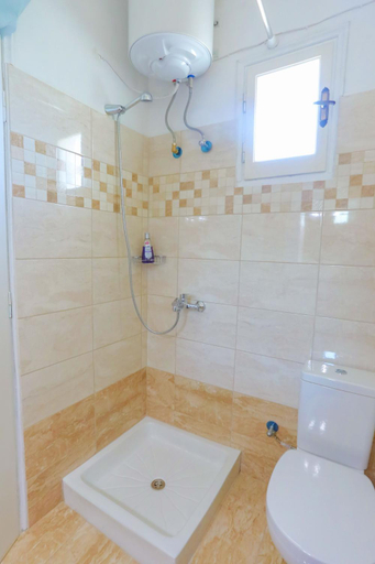 Shower 2, Fran Apartments, Ionian Islands