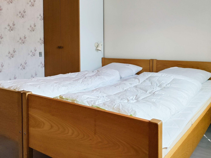 Room 5, 6 Person Holiday Home in Hojby, Odsherred