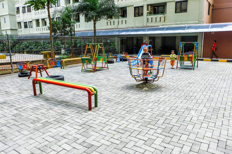 Family & Kids, Modern Look Studio at Kebagusan City Apartment By Travelio, South Jakarta