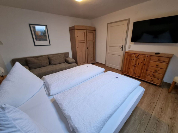 Room 4, am Buchbrunnen Comfortable Holiday Residence, Ostallgäu