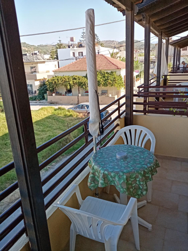 4, John Apartments, Crete