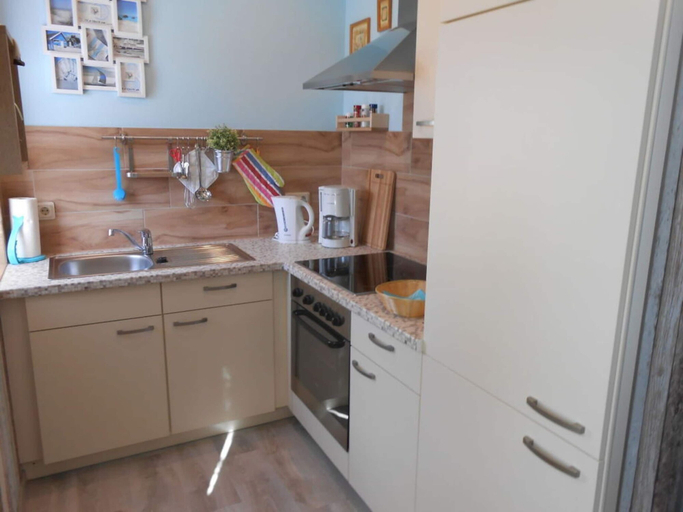 Private kitchen 3, Holiday Apartment Evers 1, Wittmund