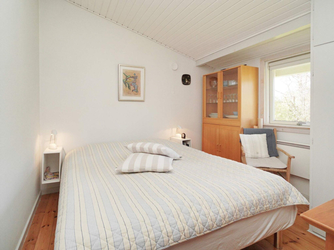 Bedroom 2, 4 Star Holiday Home in Jaegerspris, Frederikssund