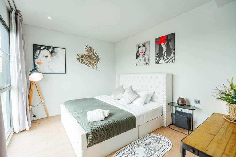 Bedroom 8