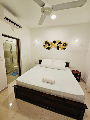 Bedroom 2, Secret Passage, Wattala