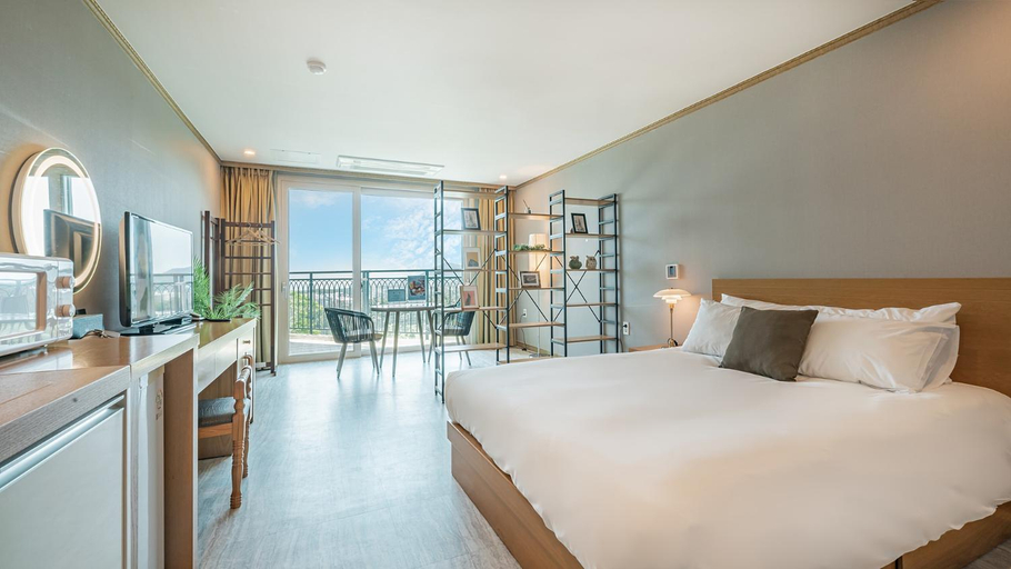 Bedroom 3, J.View Hotel Jeju, Seogwipo