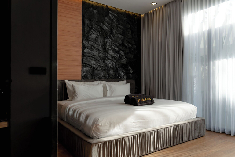Bedroom 16