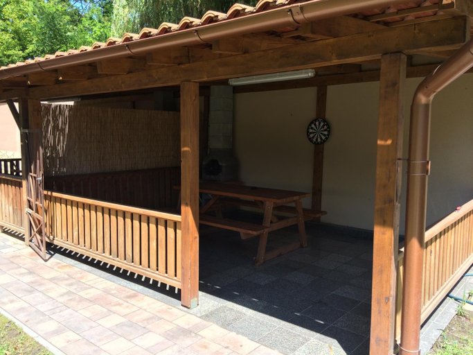 Facilities, Csaladi Villa, Balatonföldvári