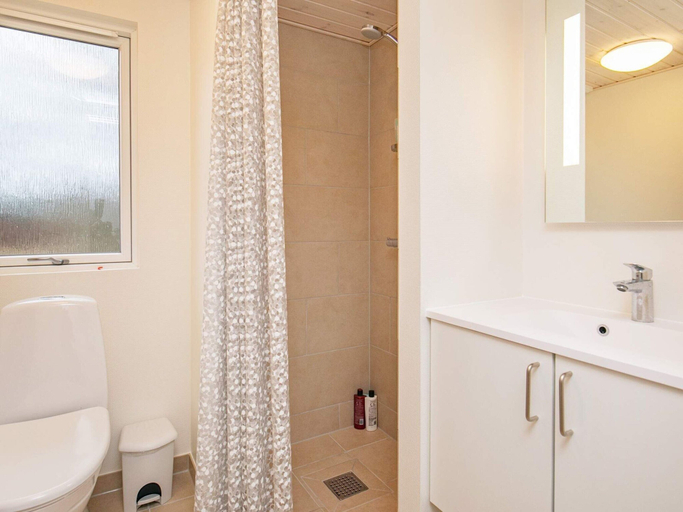 Bathroom, 5 Star Holiday Home in Fjerritslev, Jammerbugt
