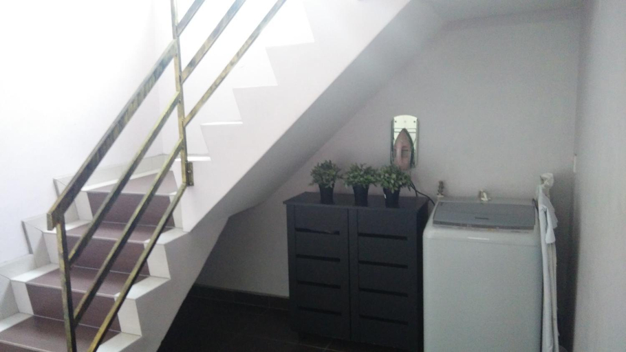 Others 4, Bercham Vacation House, Kinta