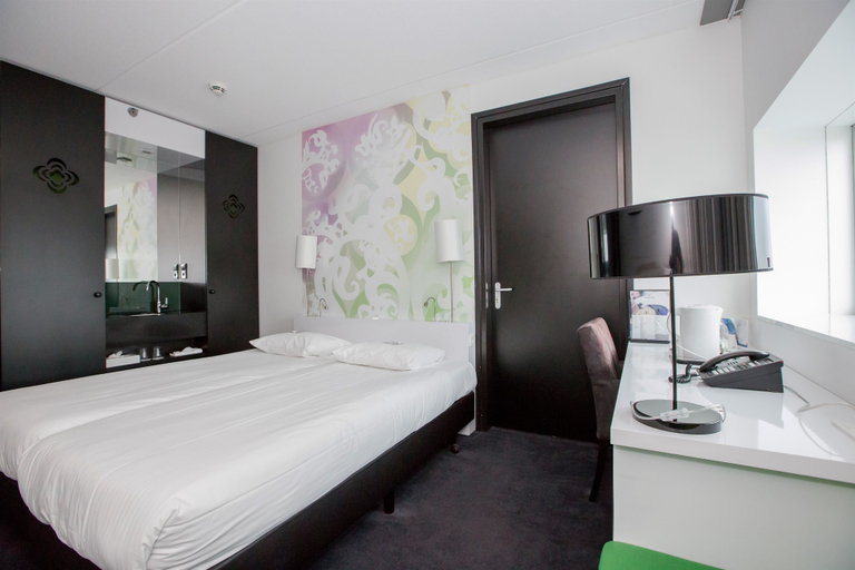 Bedroom 4, Tulip Inn Eindhoven Airport, Eindhoven