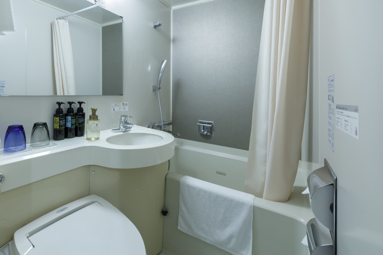 Bathroom 4, JR WEST GROUP VIA INN SHIMONOSEKI, Shimonoseki