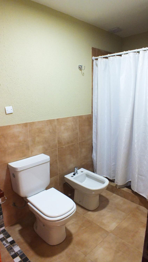 Bathroom 2, Iguazu Urban Hotel Express, Iguazú
